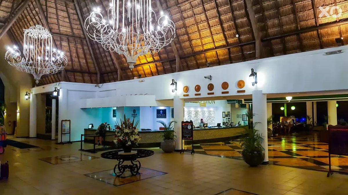 Sandos Caracol Eco Resort