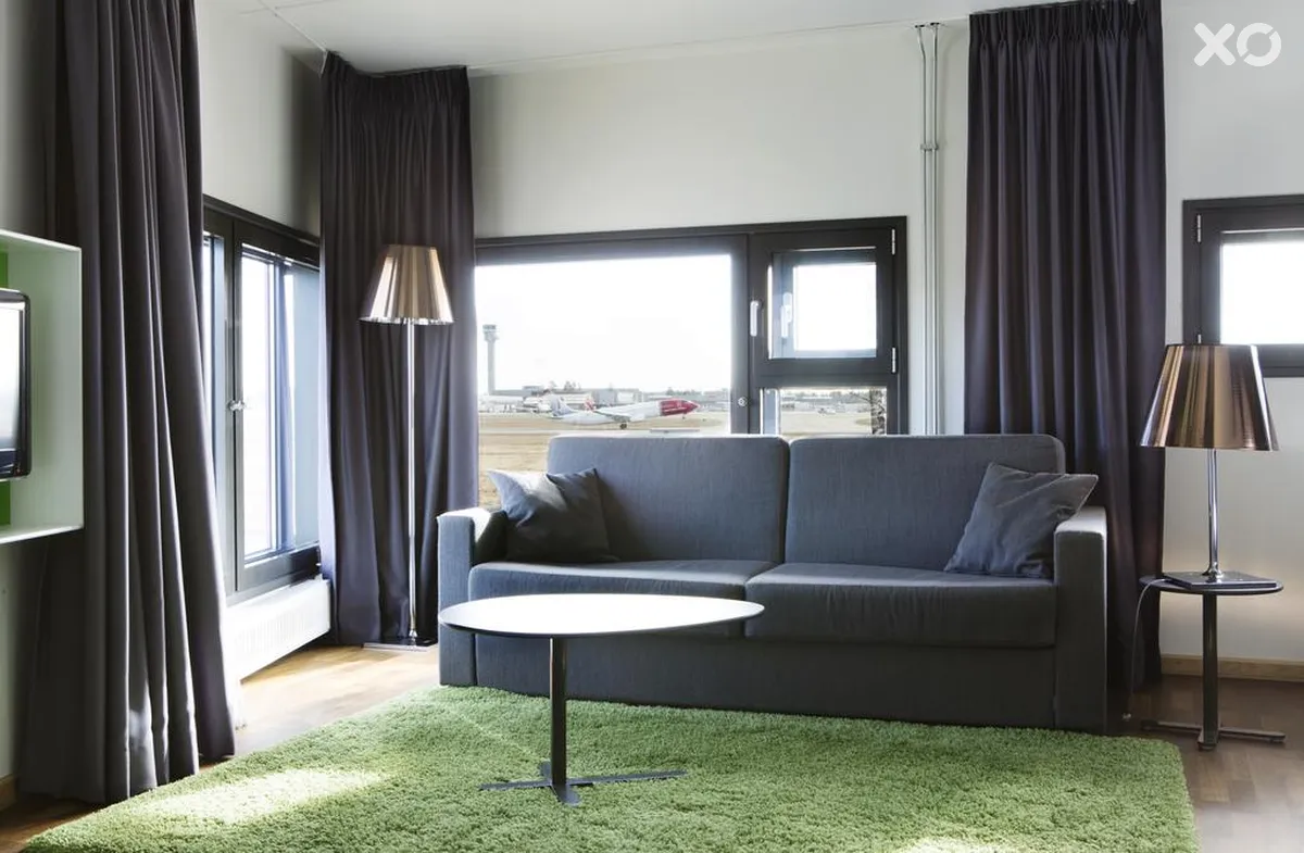Comfort Hotel Runway