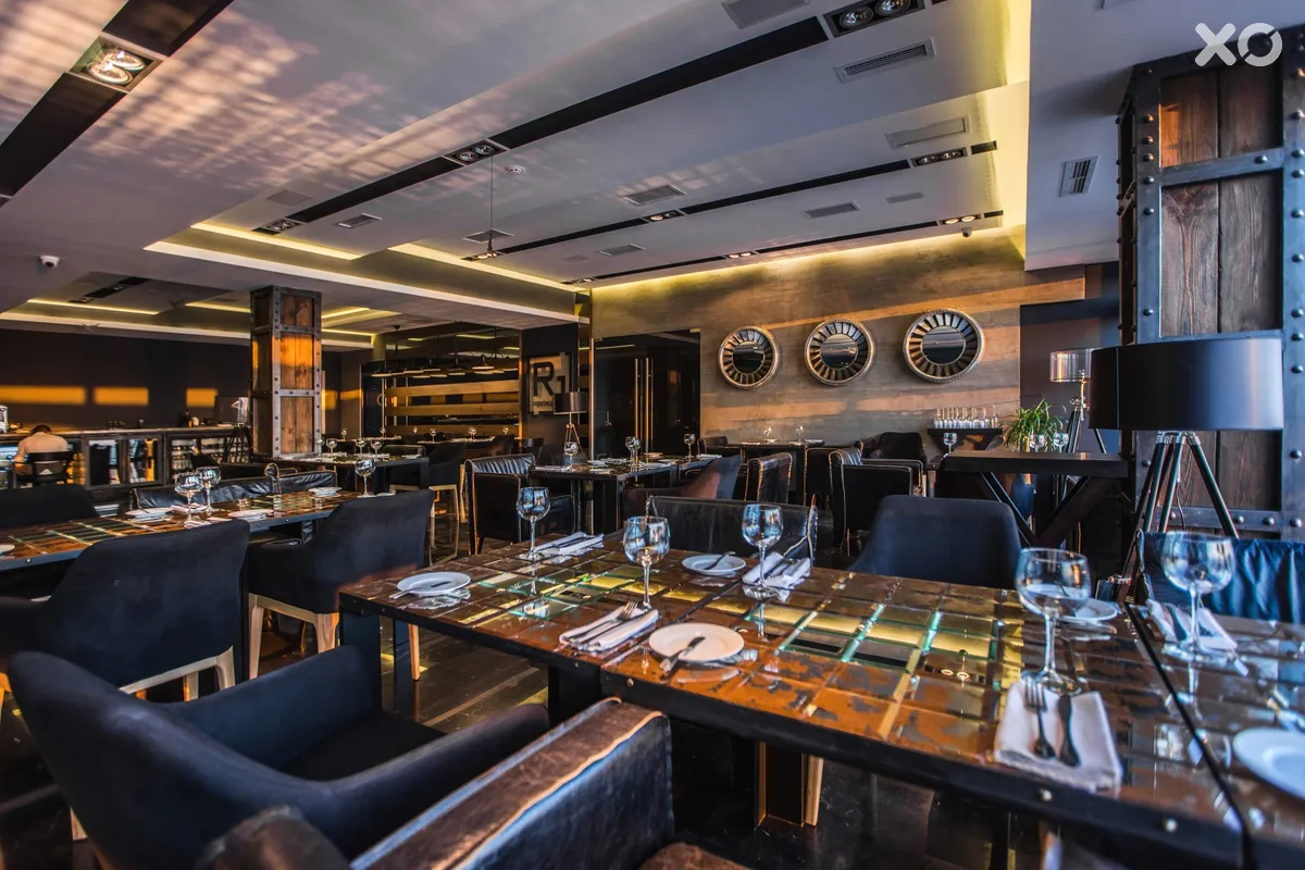 M1 Club Hotel