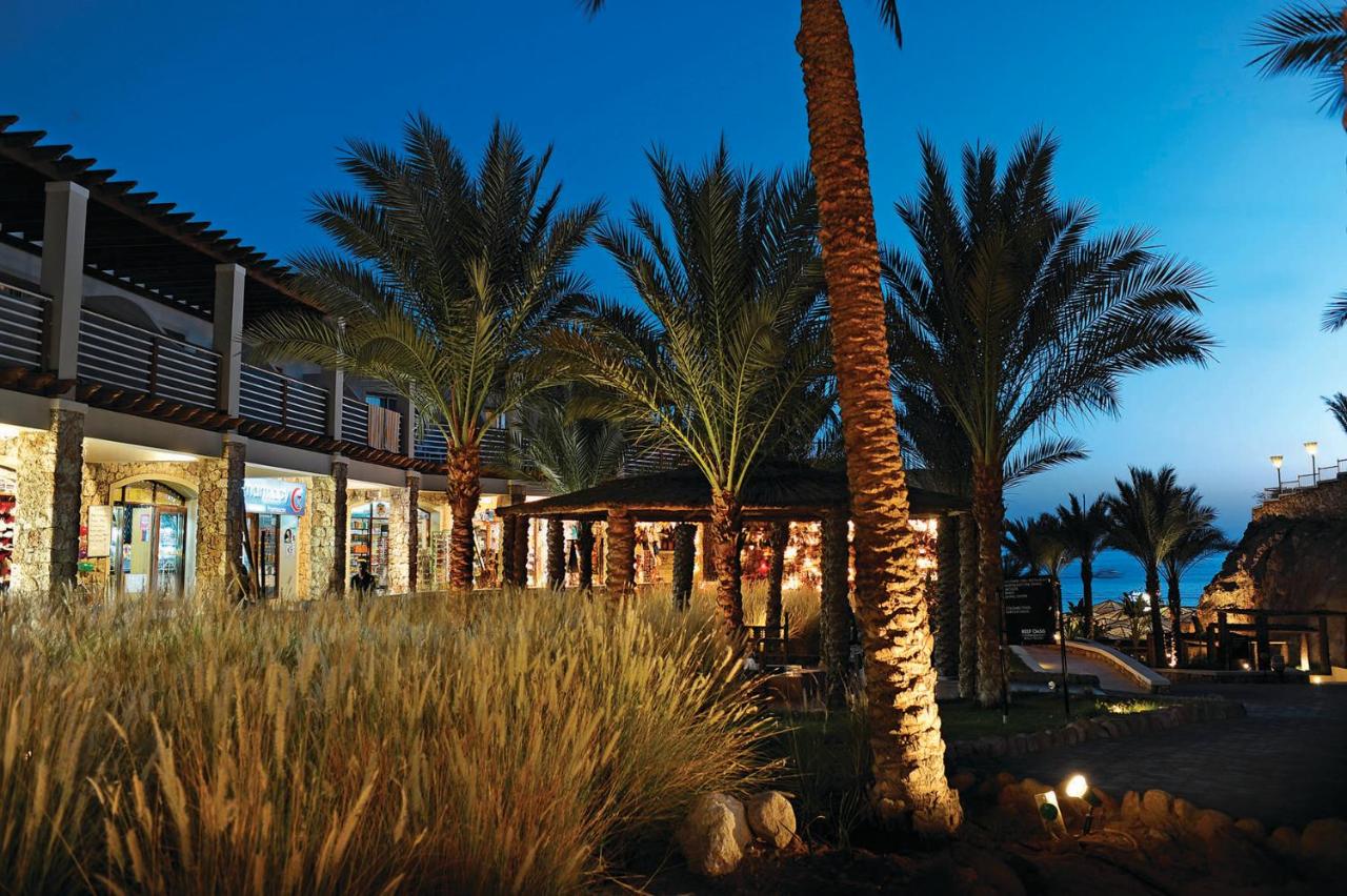 Reef Oasis Beach Resort