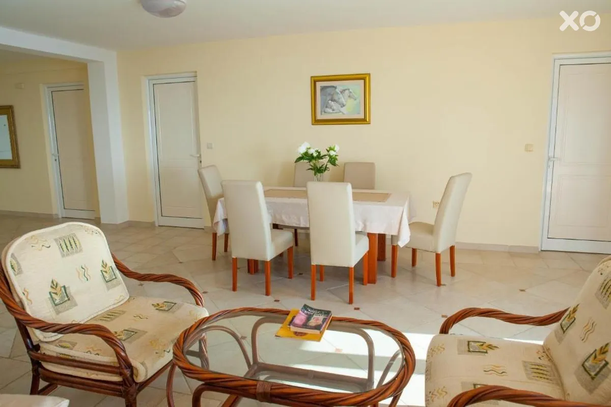 Edelweiss Villa