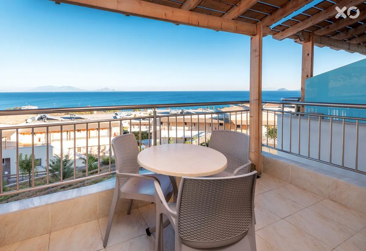 Grand Blue Beach Hotel