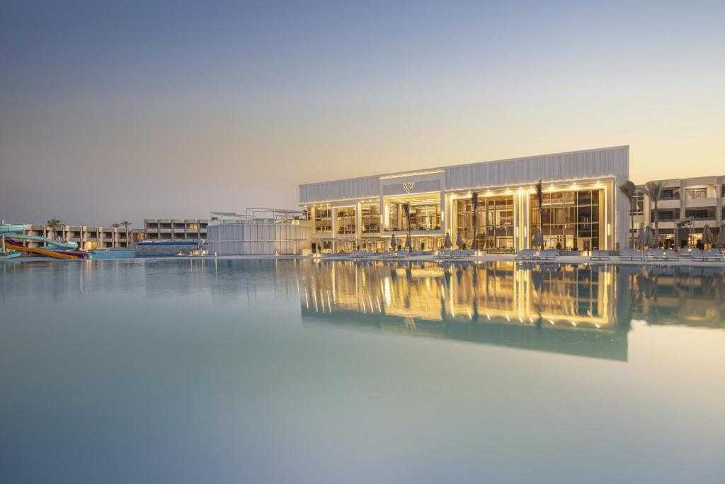 Єгипет для відпочинку цілий рік! Приватний пляж, чотири басейни та сонячна тераса