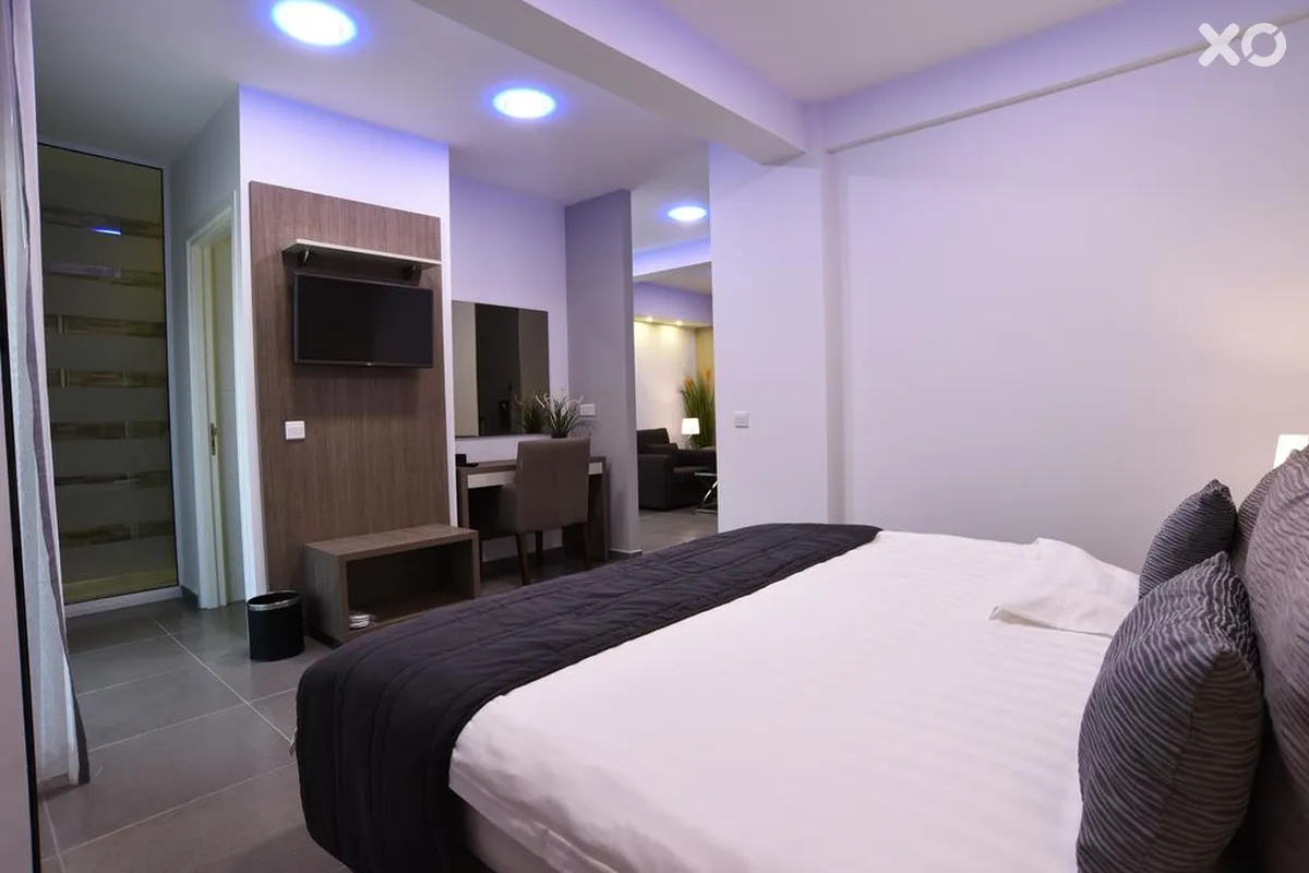 Rise Hotel