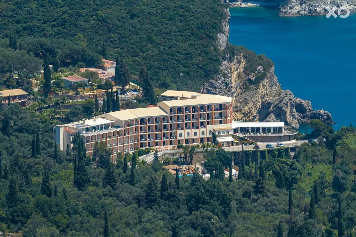 CNic Paleo ArtNouveau Hotel
