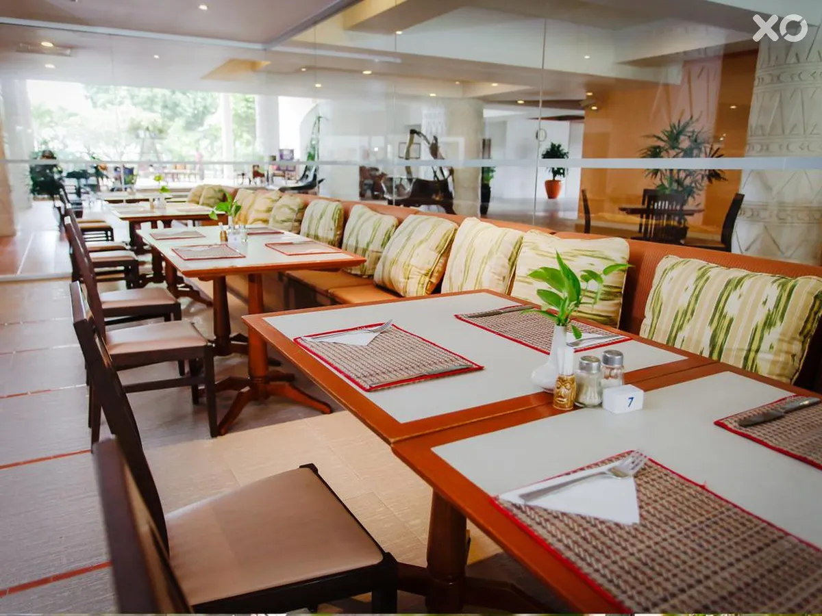 Tropicana Hotel