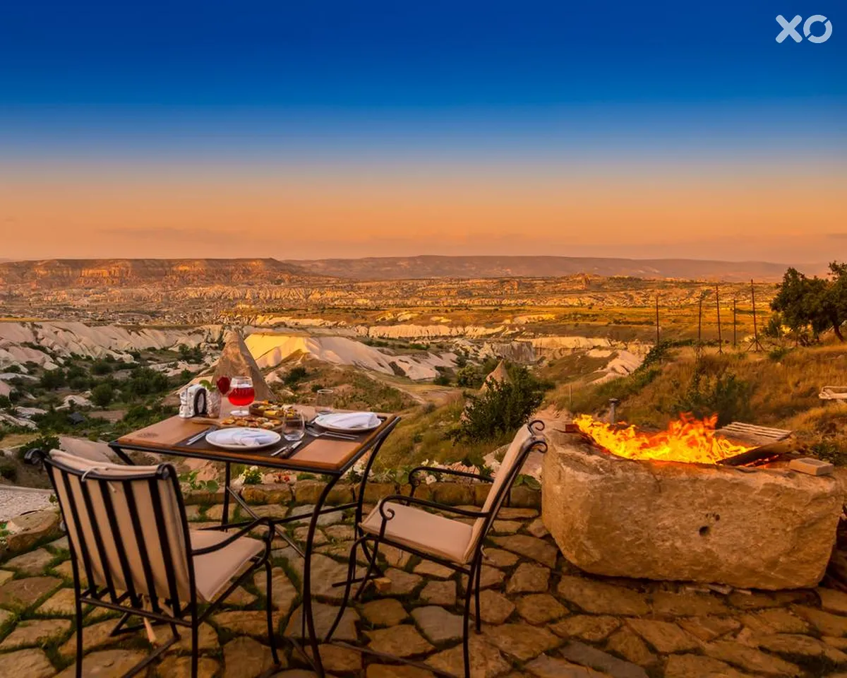 Millstone Cave Suites Hotel
