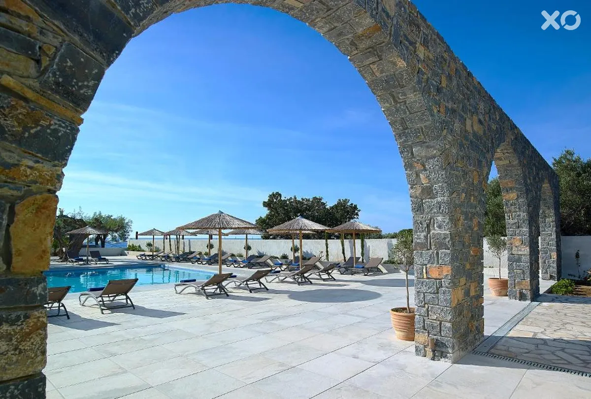 Coriva Beach Hotel