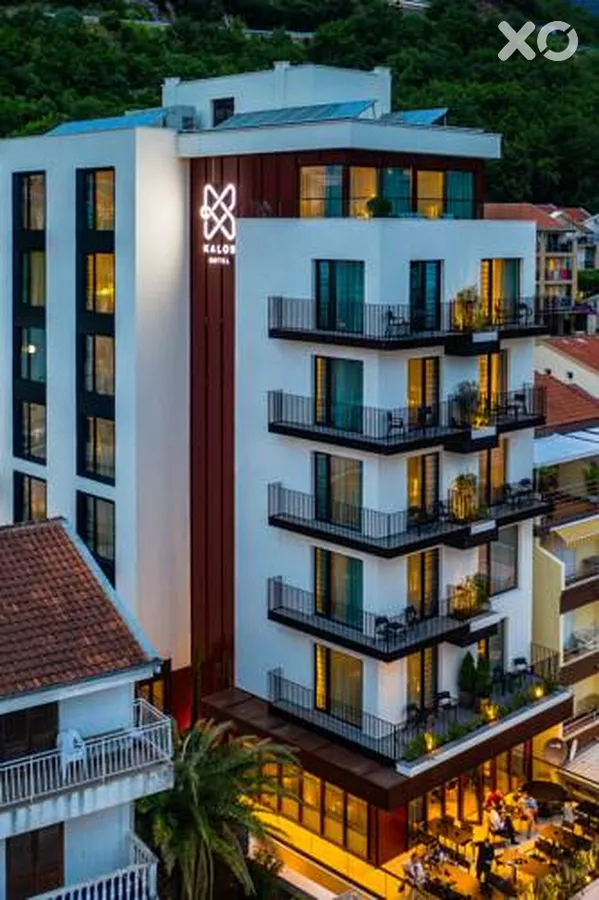 Kalos Hotel
