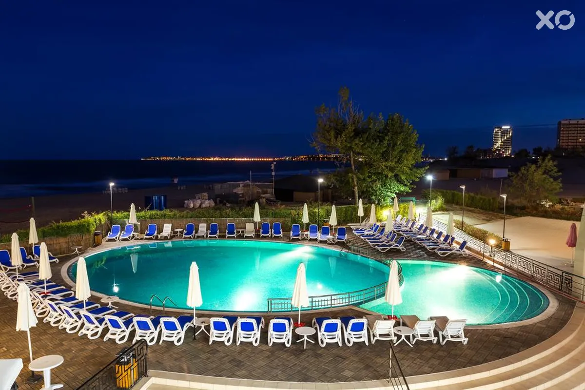 Blue Pearl Hotel