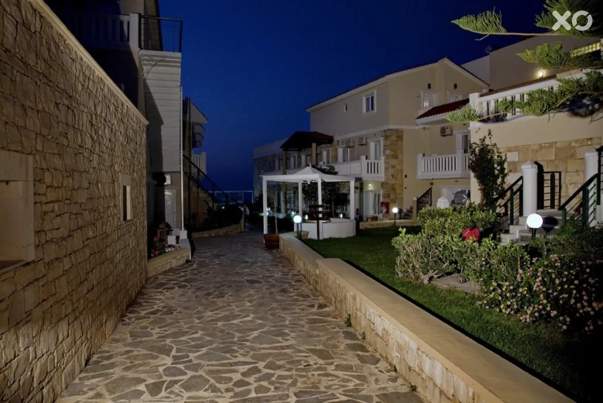 Jo-An Beach Hotel