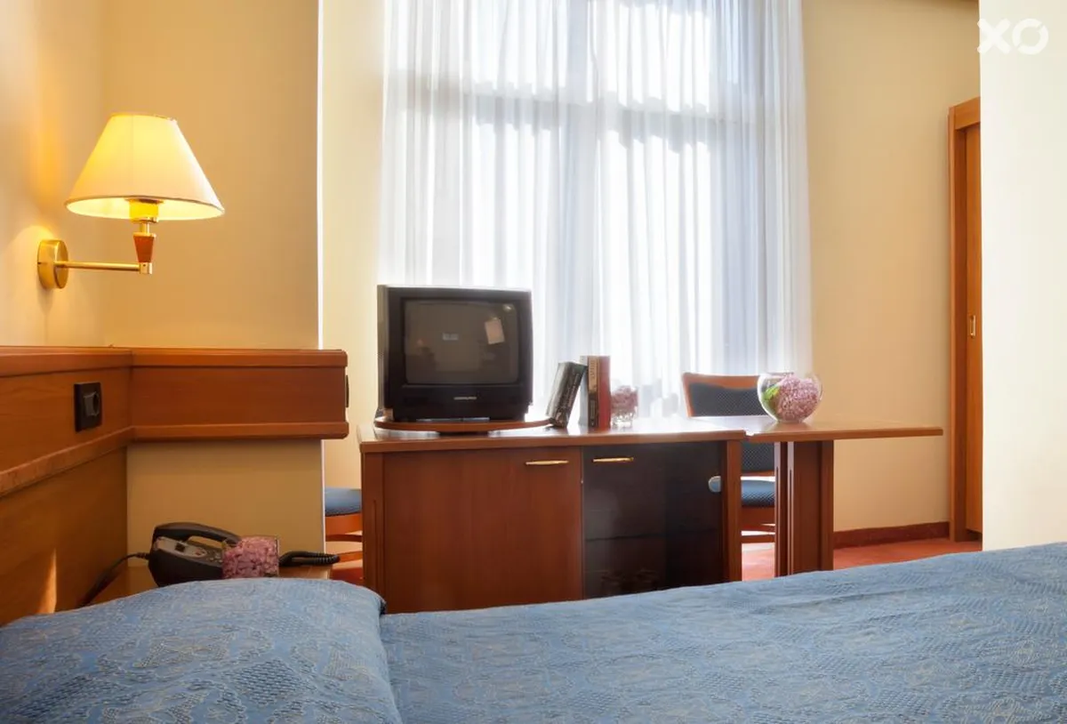 Kristal Hotel