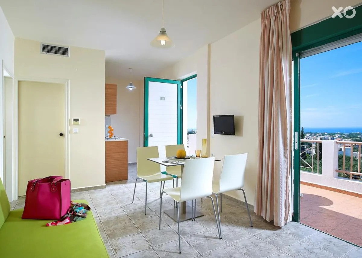 Bella Vista Apartments