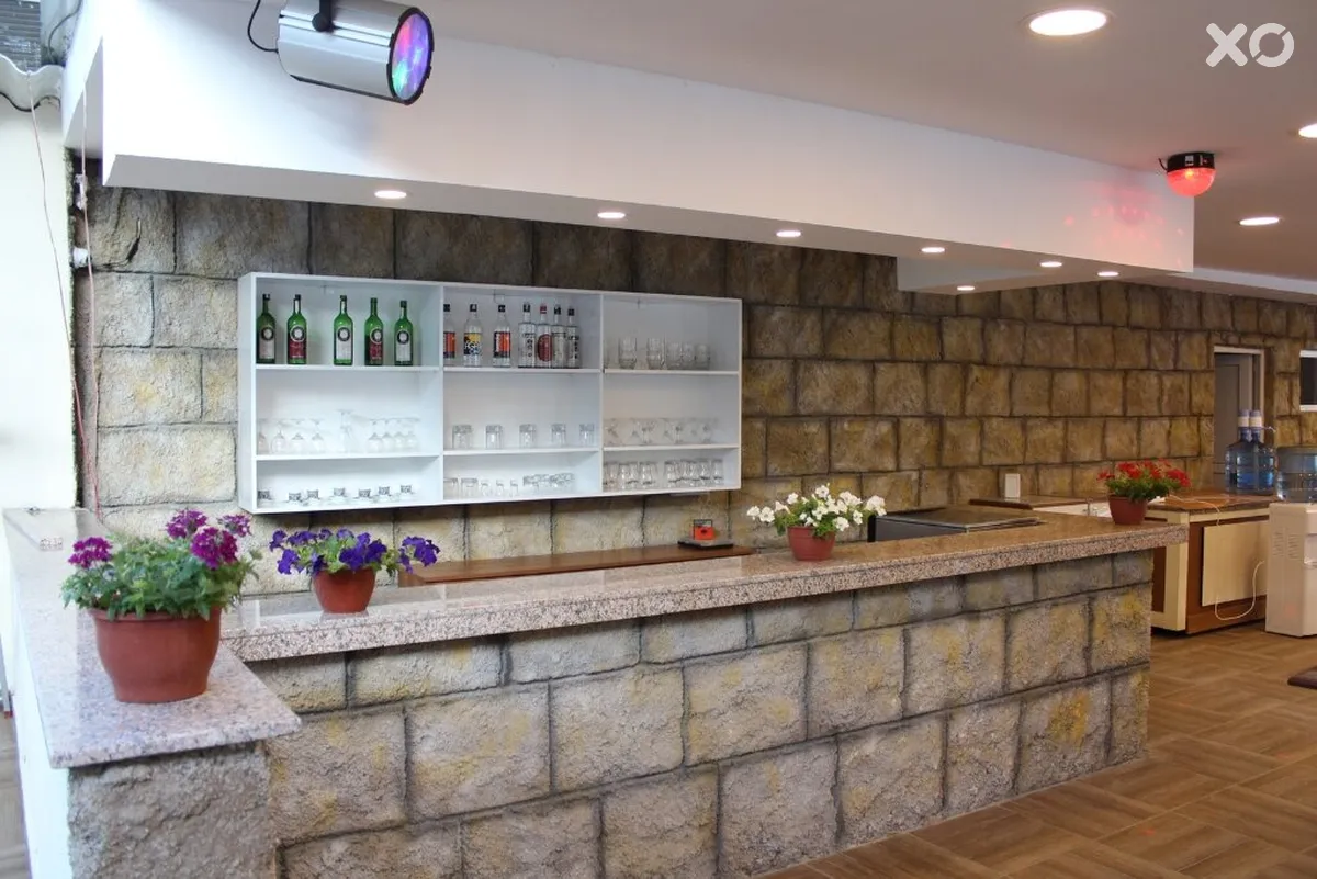 Gold Stone Hotel