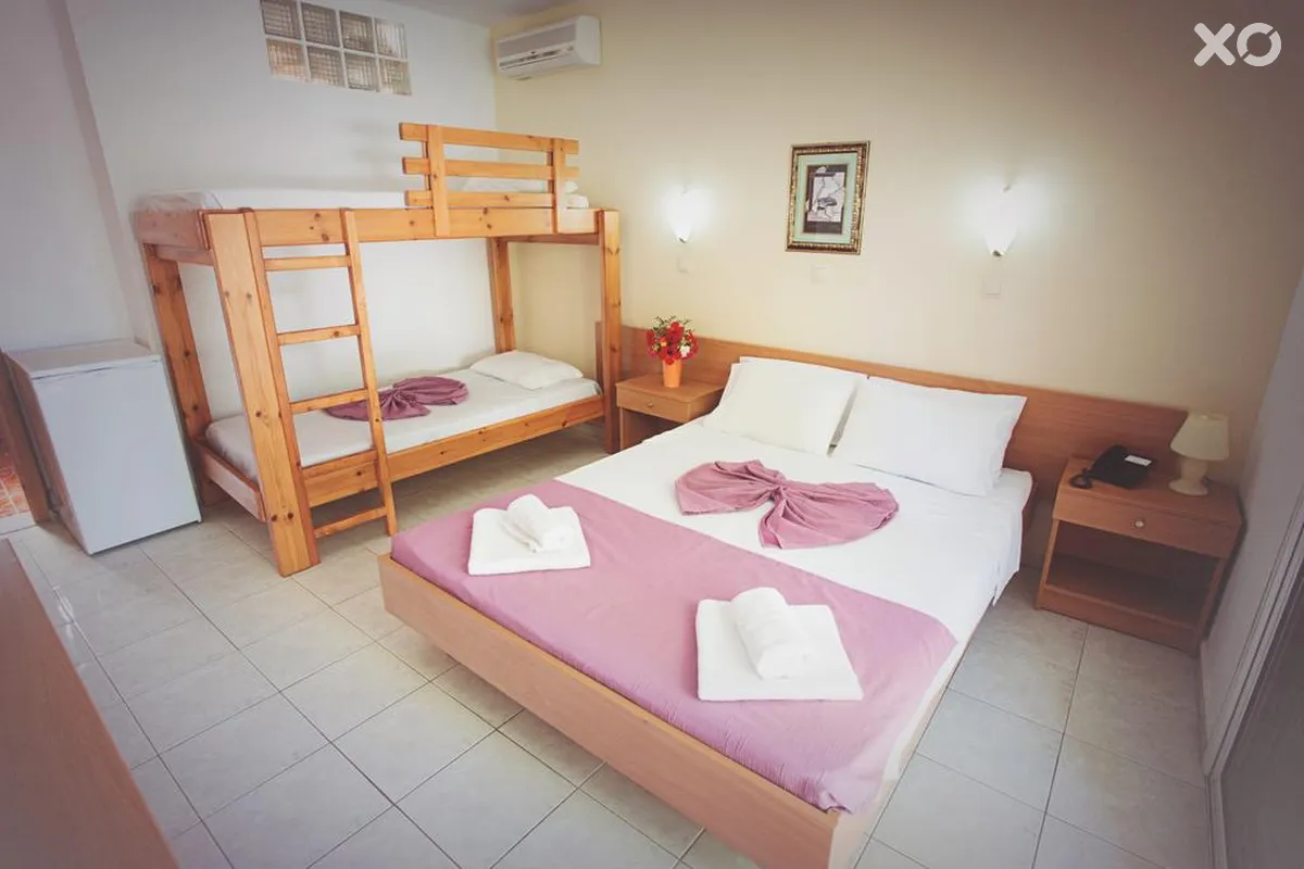 Meliton Hotel