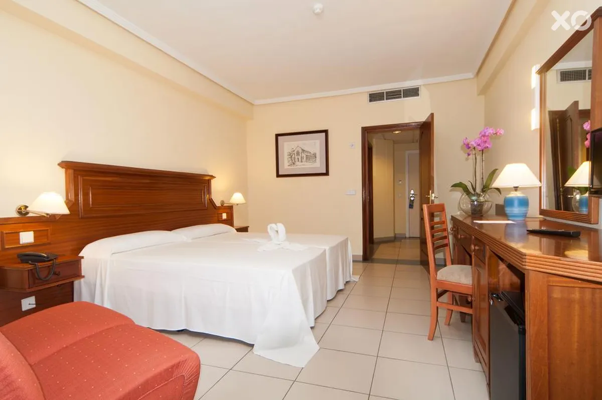 Alua Tenerife
