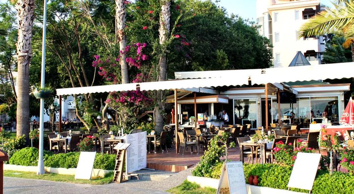 Sun Beach Hotel