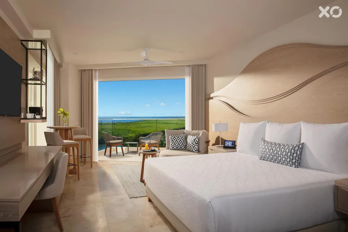 Breathless Cancun Soul Resort & Spa
