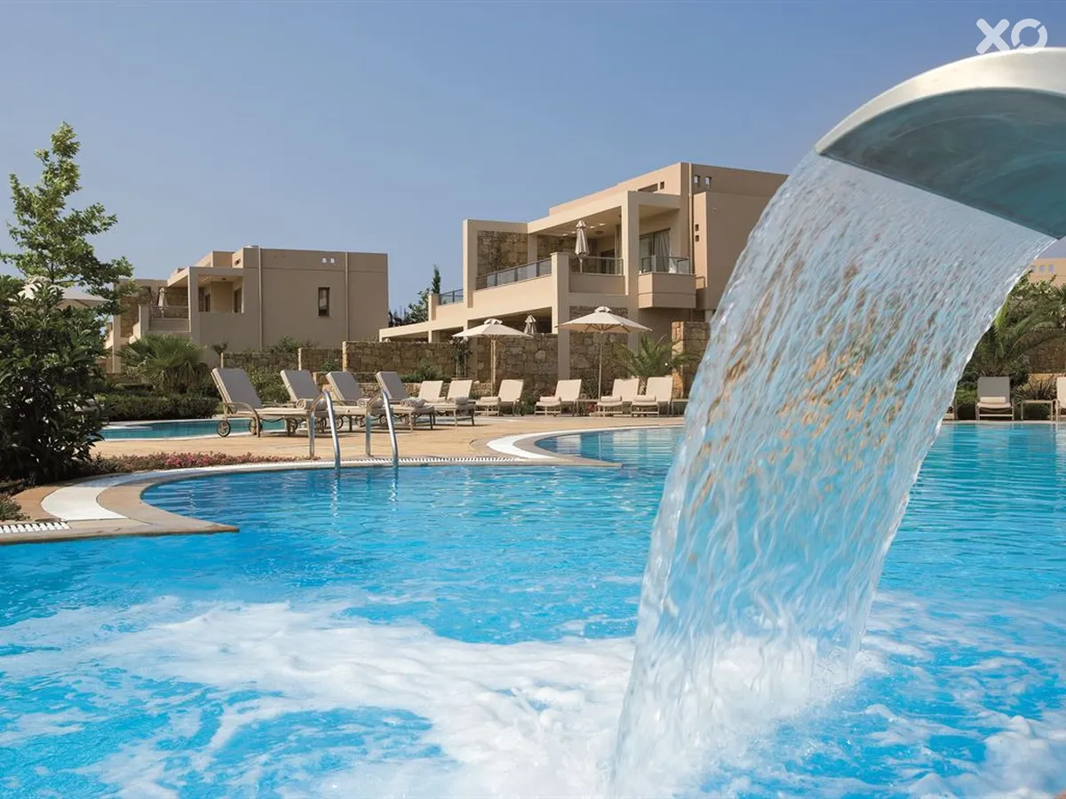 Sani Asterias Suites