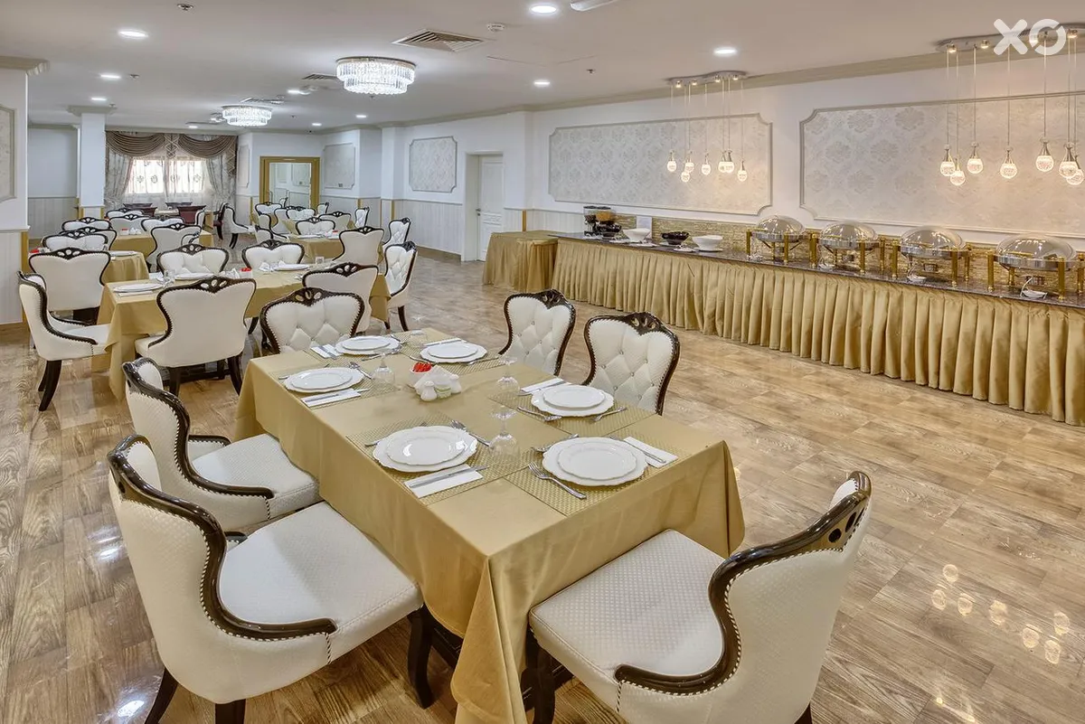 Royal Hotel