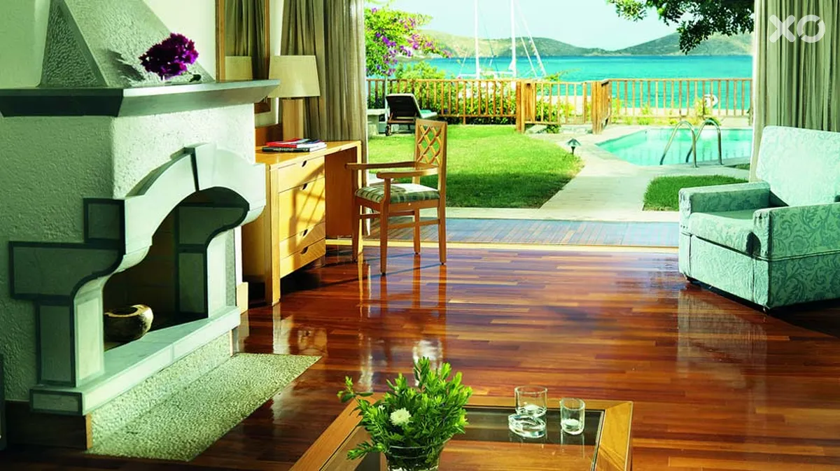 Elounda Peninsula All Suite Hotel