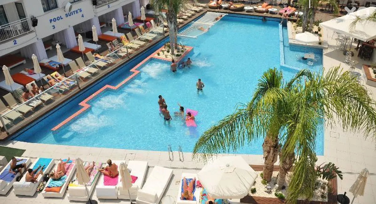 Tsokkos Holiday Hotel Apartments
