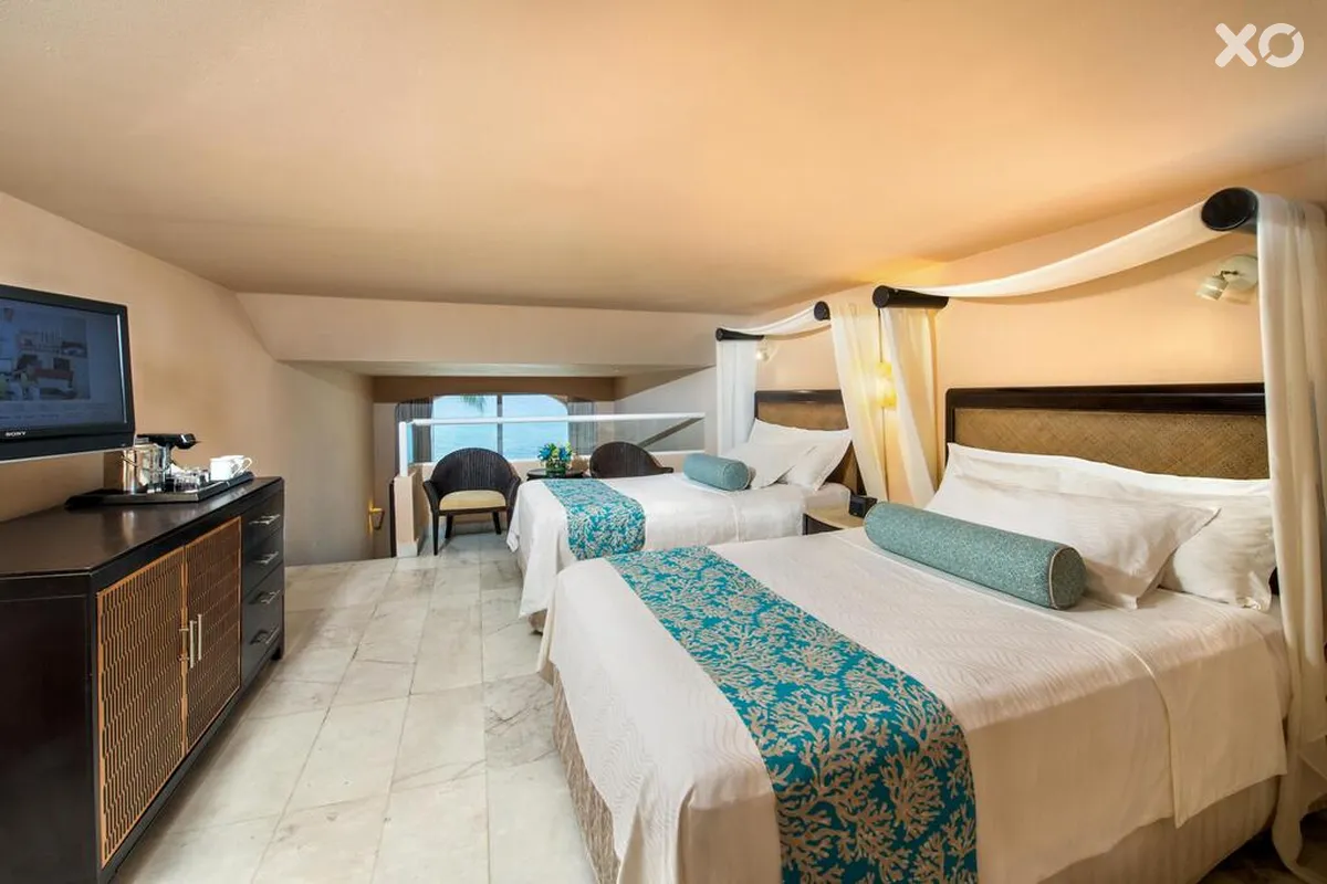 Cozumel Palace