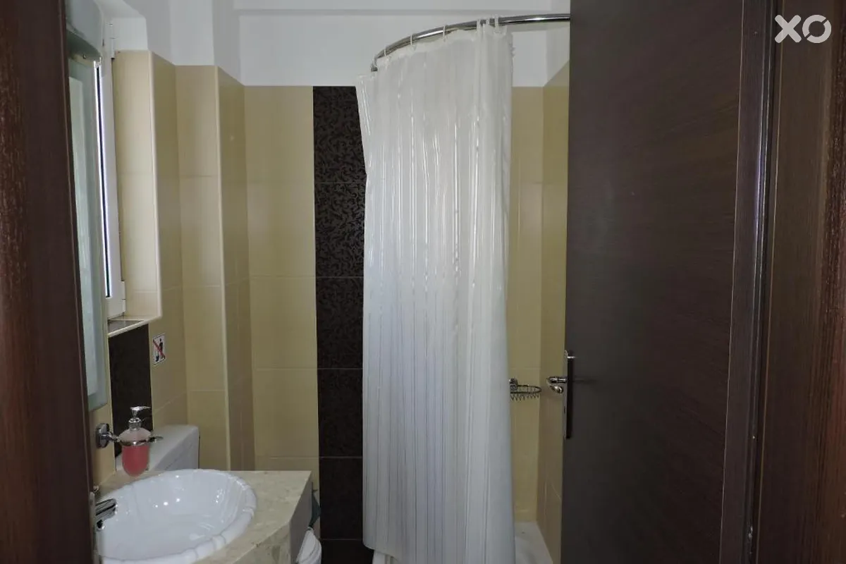 Golden Rose Suites