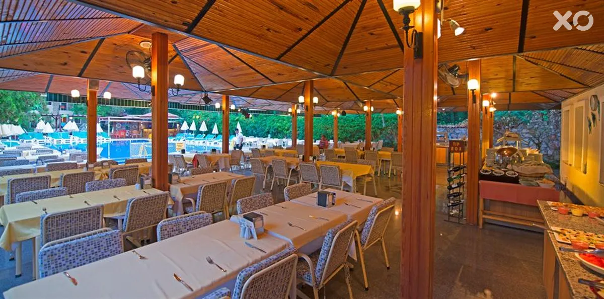 Perdikia Beach Hotel