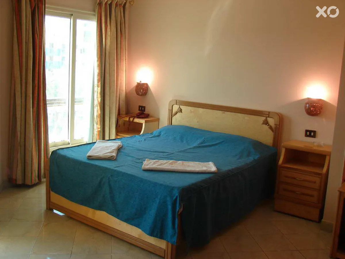 Golden Rose Hotel