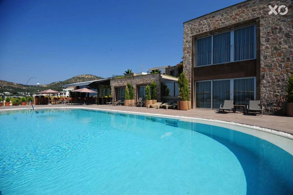 Lvzz Hotel