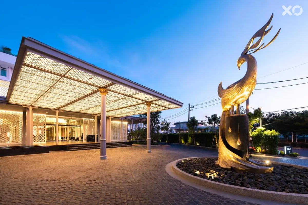 Ramada Plaza by Wyndham Chao Fah