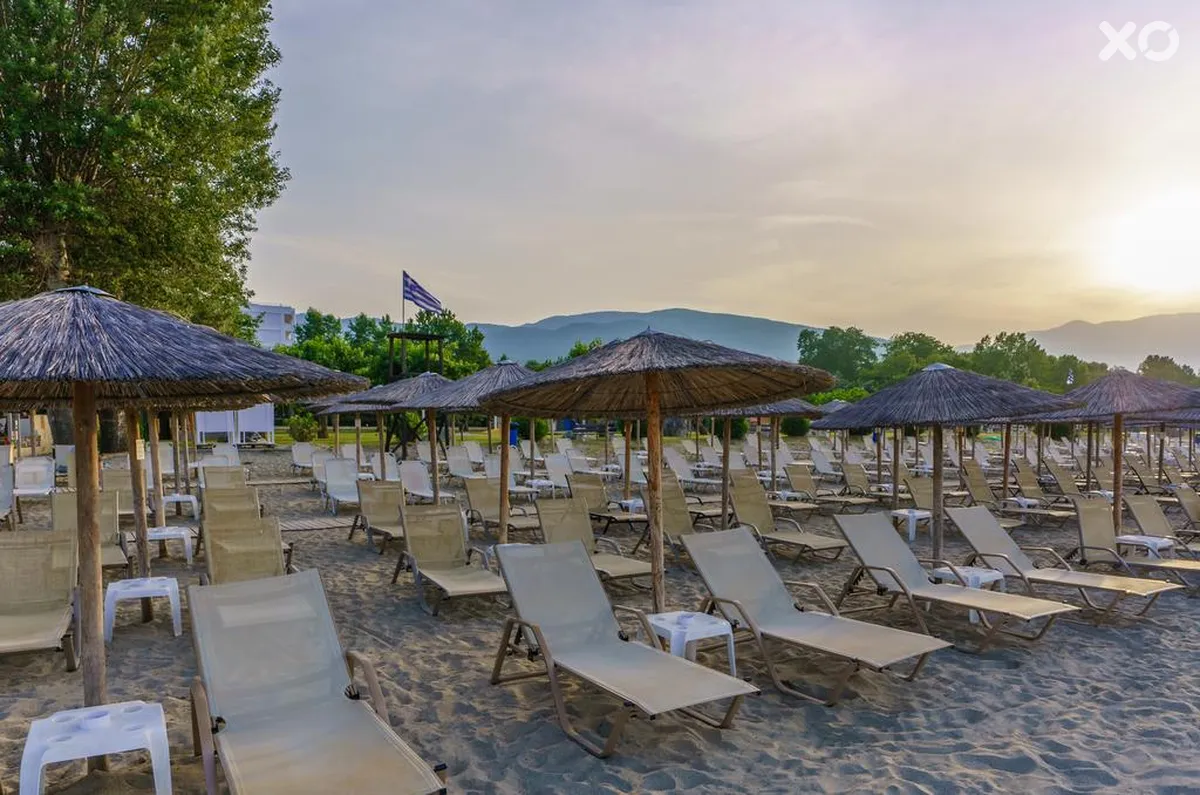 Bomo Platamon Cronwell Resort