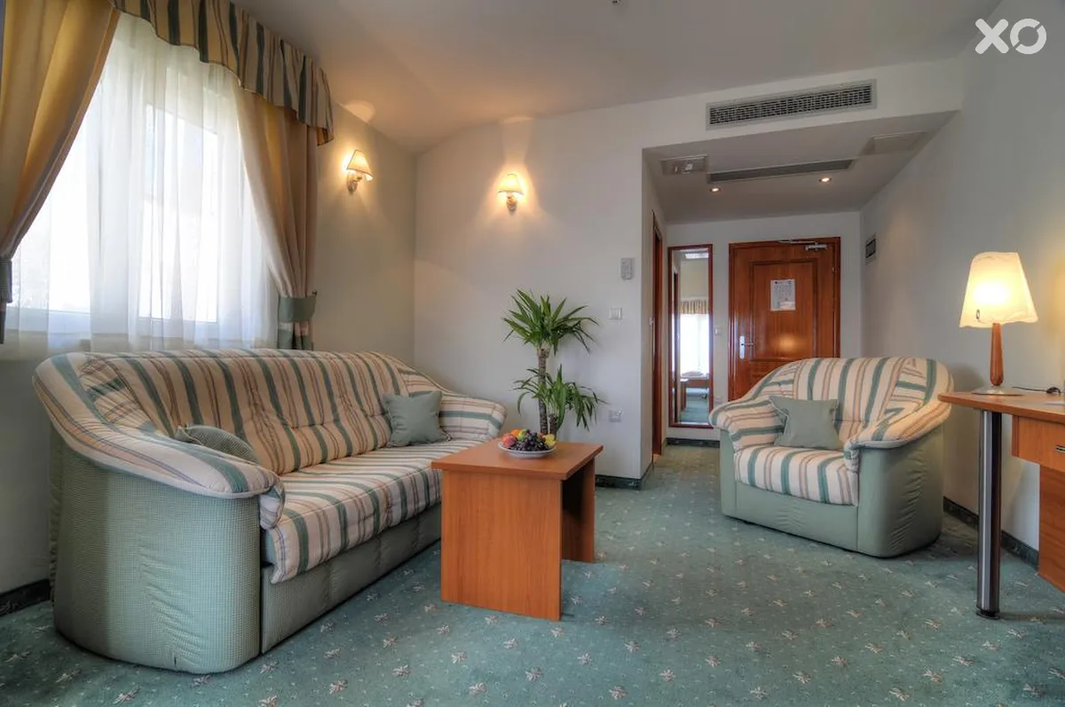Rosina Hotel