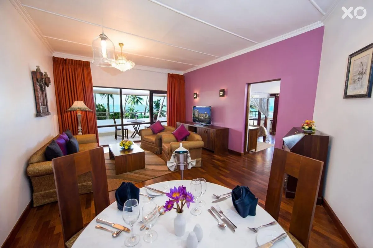 Tangerine Beach Hotel