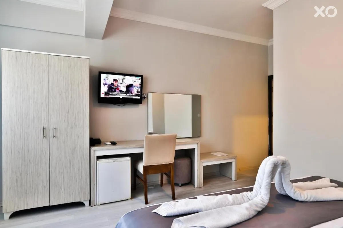 Side Gunes Hotel
