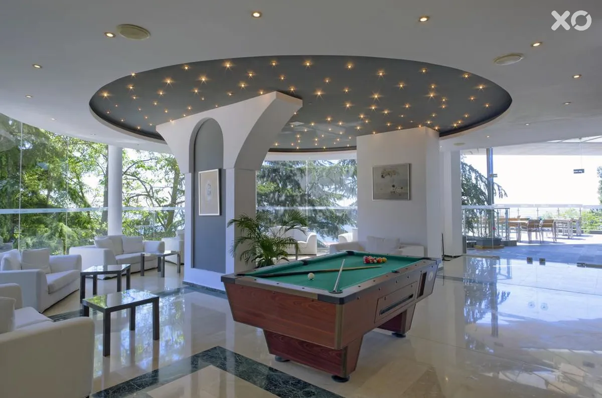 Luna Hotel