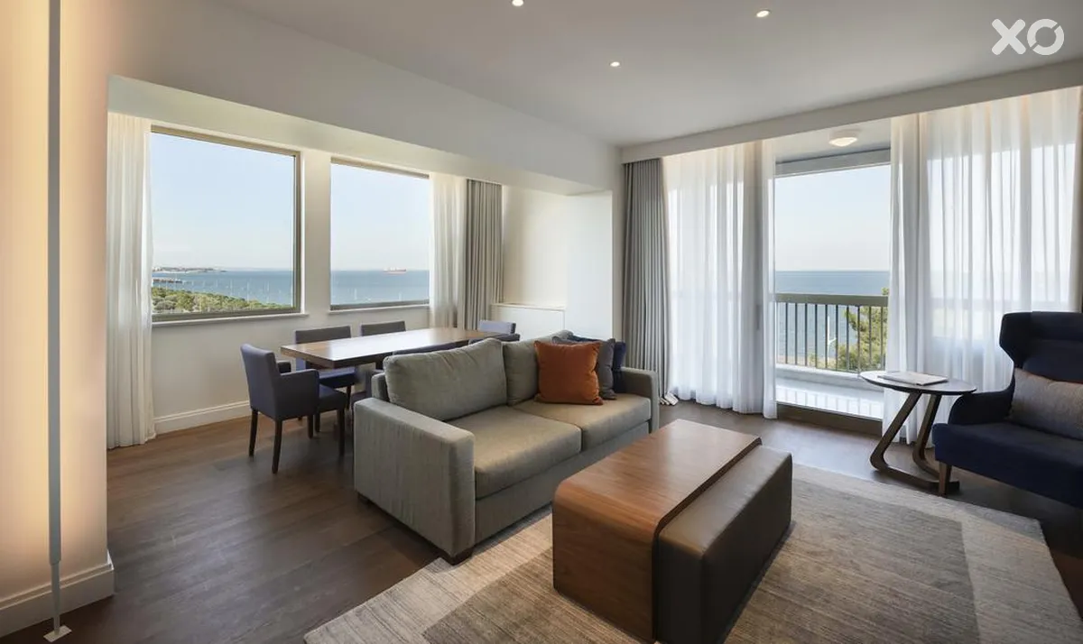 Makedonia Palace