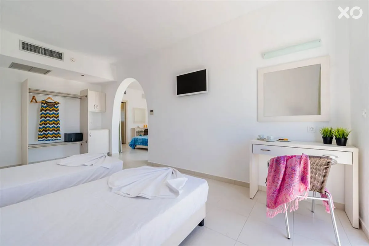 Eagles Nest Hotel