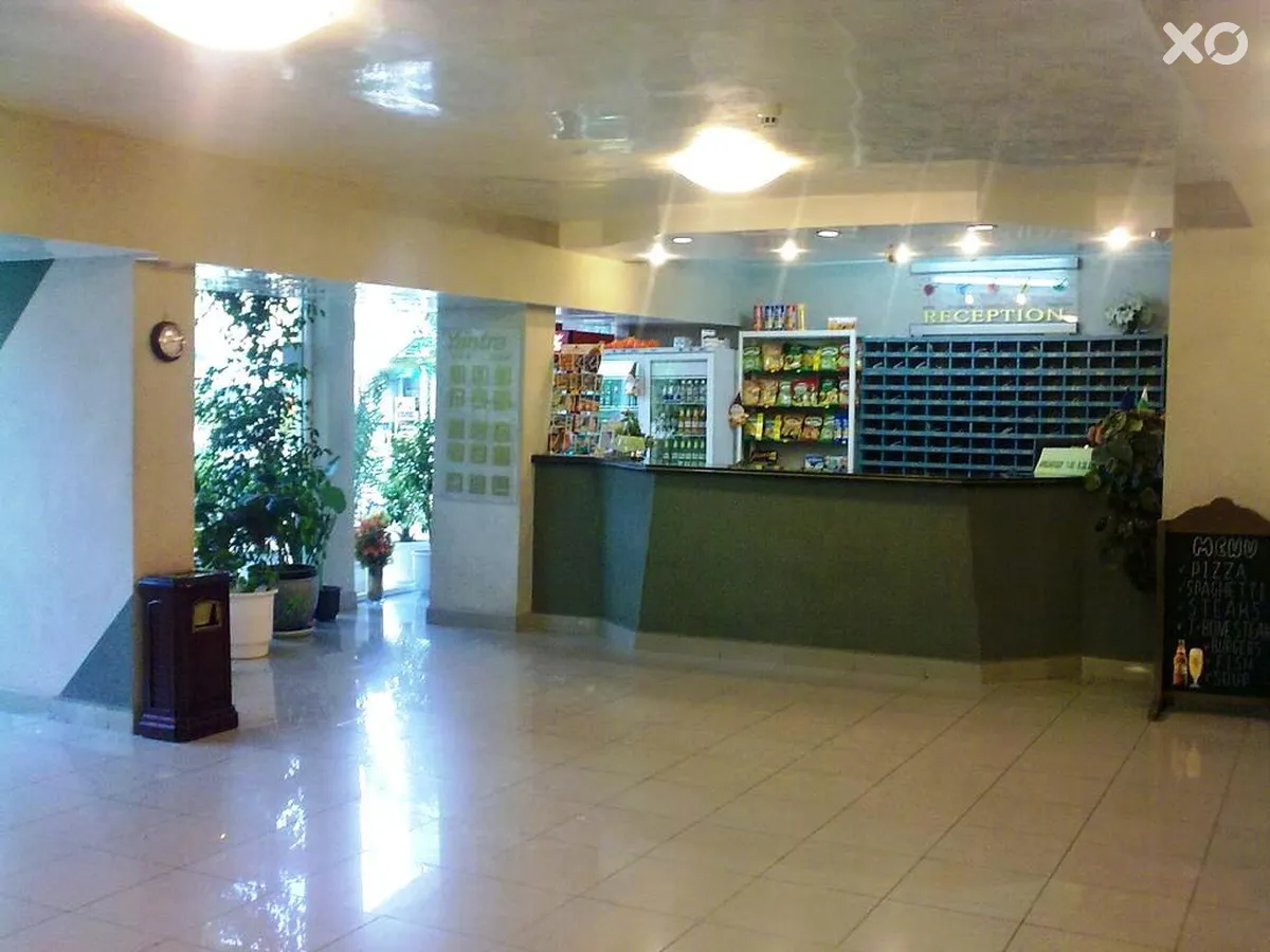 Yantra Hotel