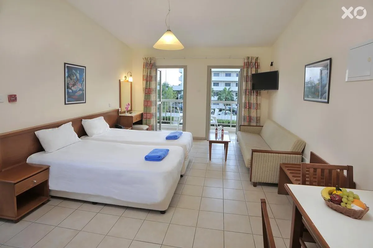 Nissiana Hotel