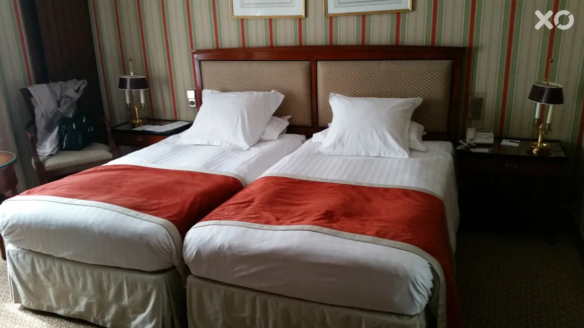 Rochester Champs Elysees Hote