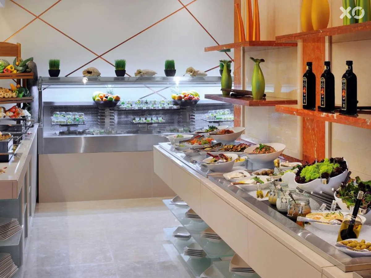 Movenpick Hotel Jumeirah Lakes Towers