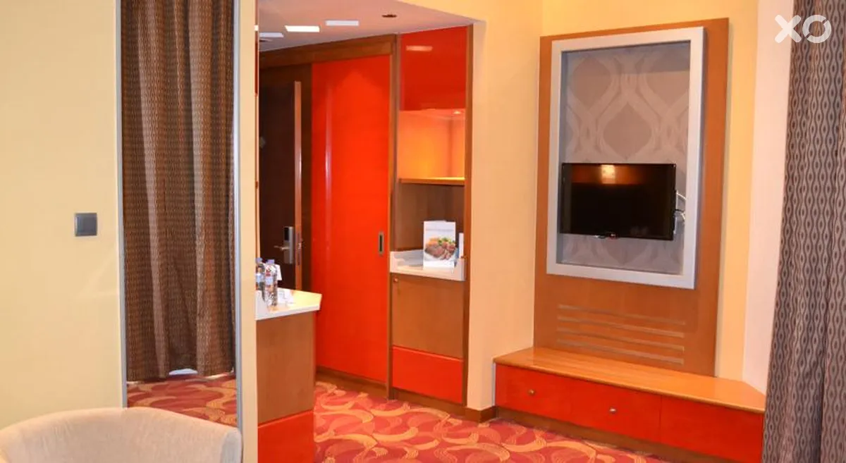 City Seasons Towers Hotel