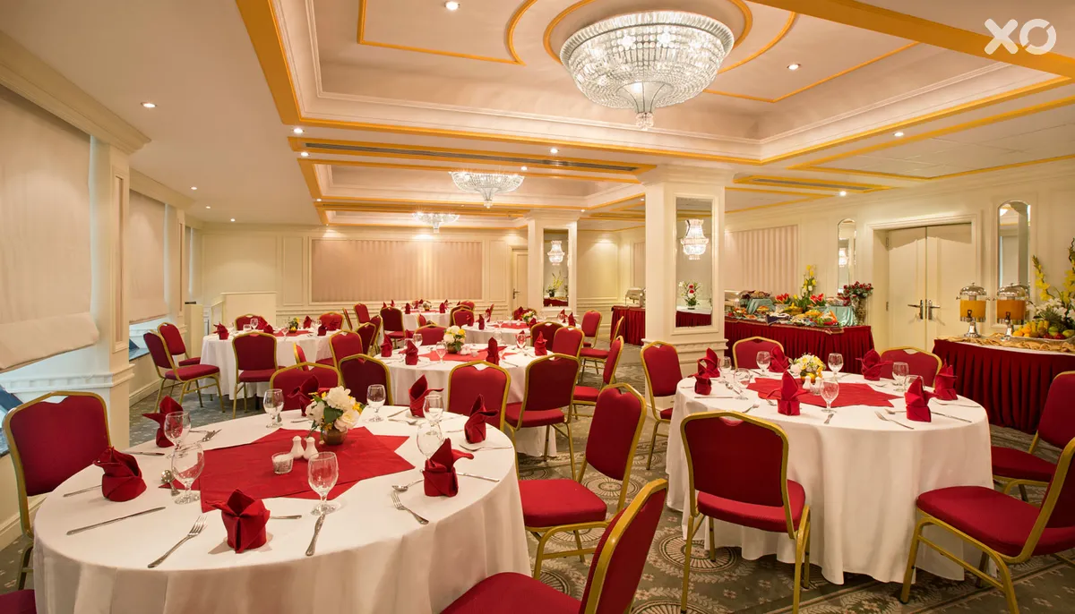 Admiral Plaza Hotel