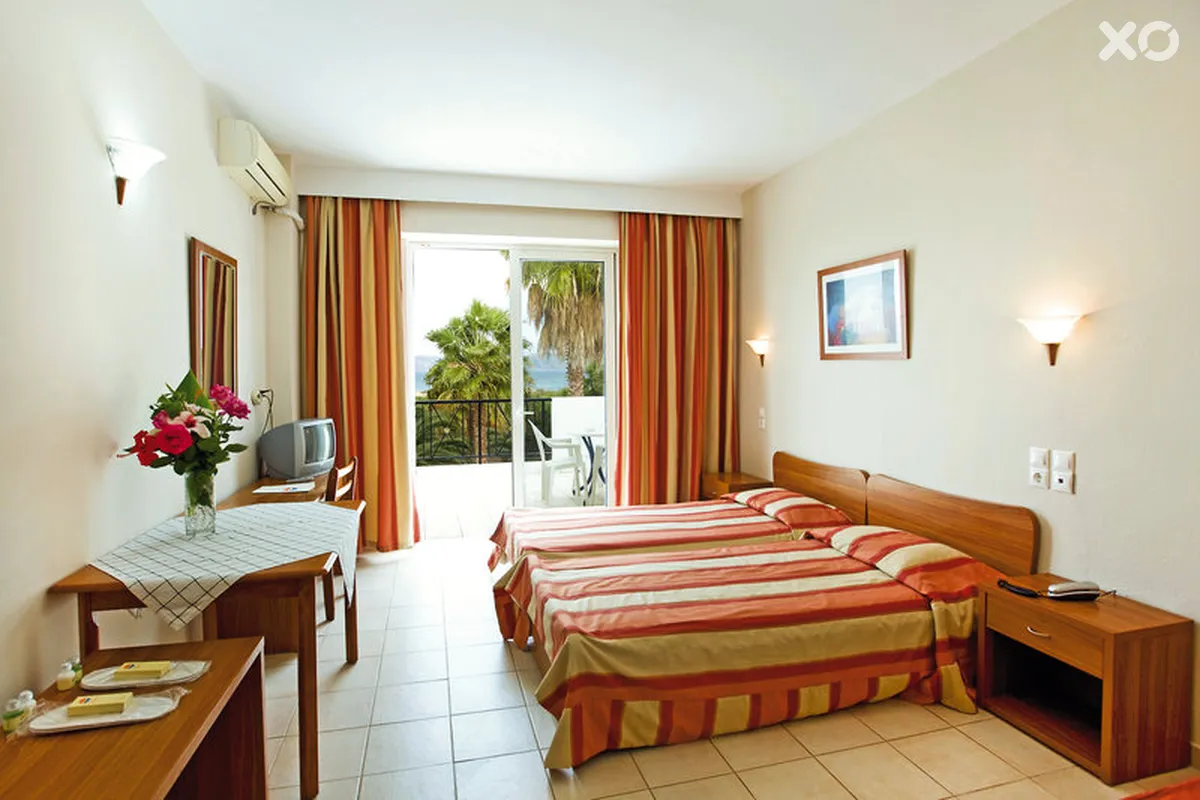 Cavo D'Oro Hotel