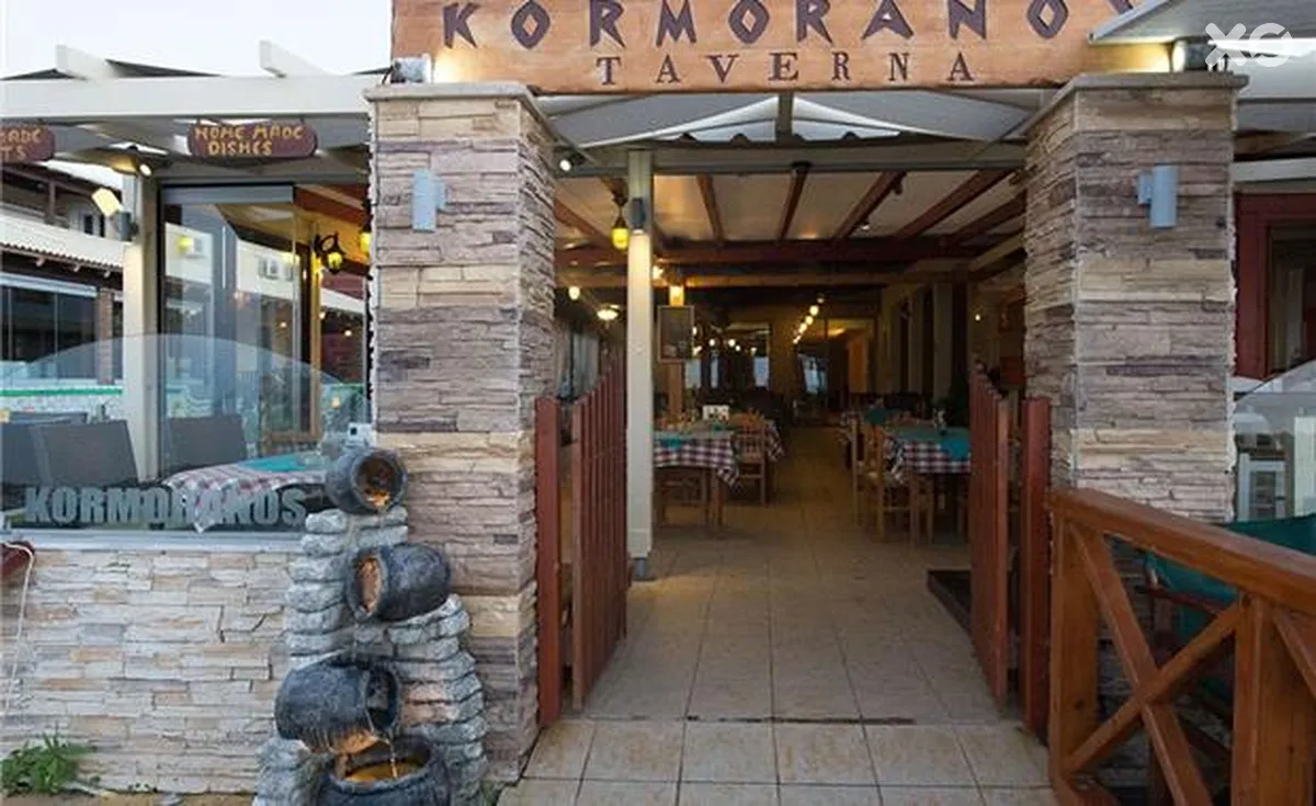 Kormoranos Beach Hotel