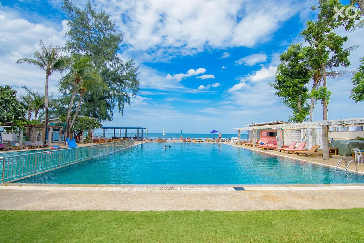 Chom View Hotel