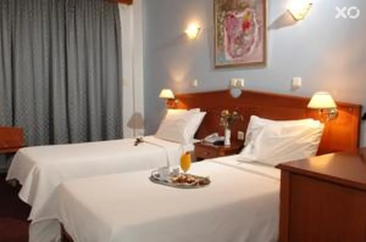 Triton Hotel