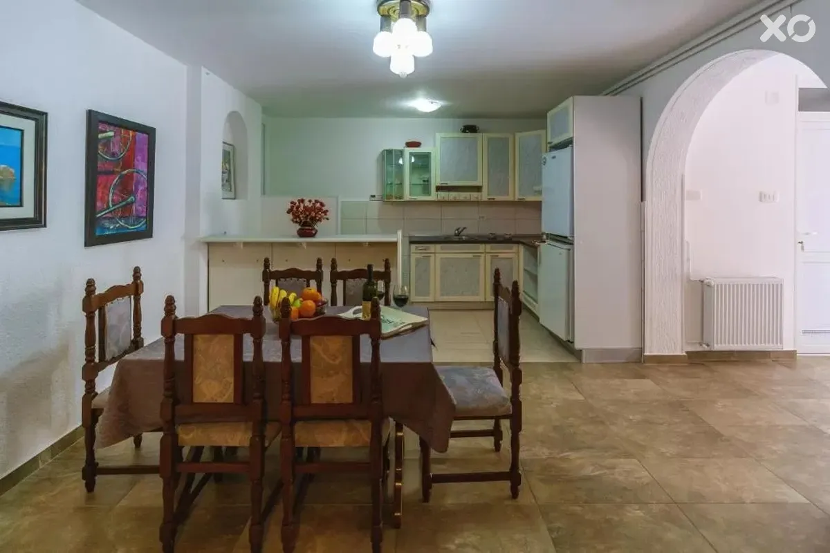 Popovic Apartments